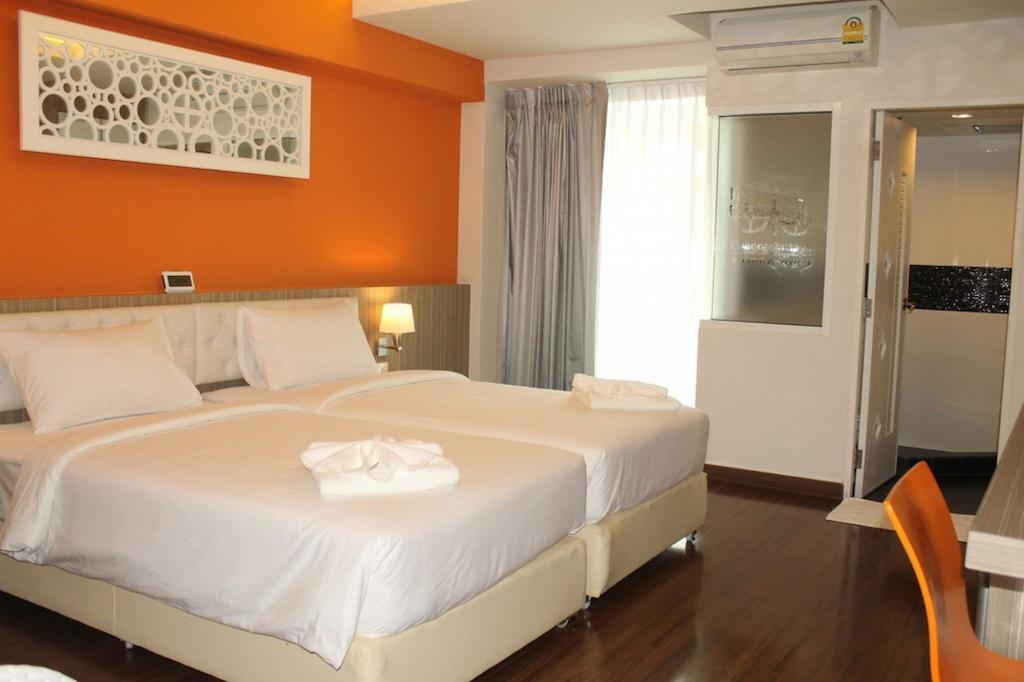 Chariot Pattaya Hotel Номер фото