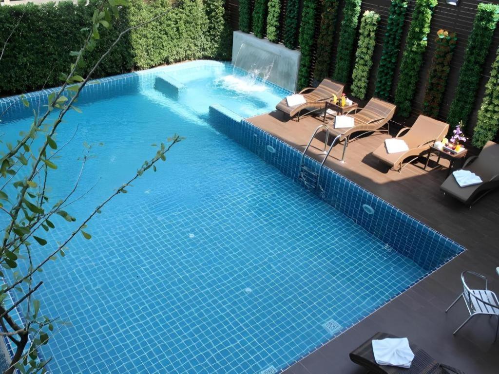 Chariot Pattaya Hotel Екстер'єр фото